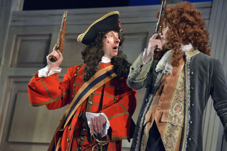 summoning everyone the recruiting officer comes to the recruitment officer